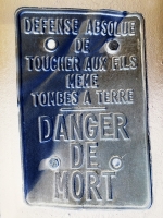 http://www.drapeaumartin.com/files/gimgs/th-36_danger-de-mort.jpg